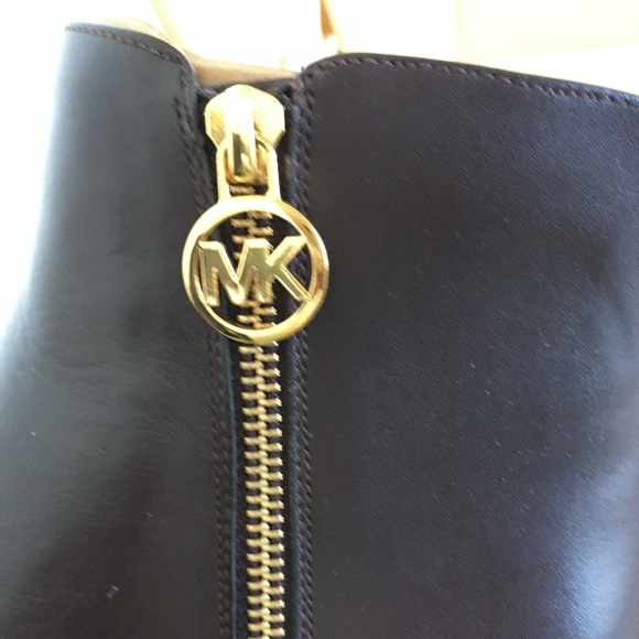 MICHAEL Michael Kors Lainey Flat Booties Dark Brown 7.5 - Picture 9 of 9